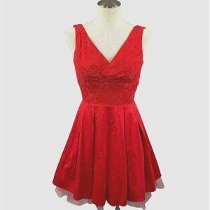Asos Siren Red Skater Dress V-Neckline Fit & Flare Tulle Underskirt Size 2 NWT